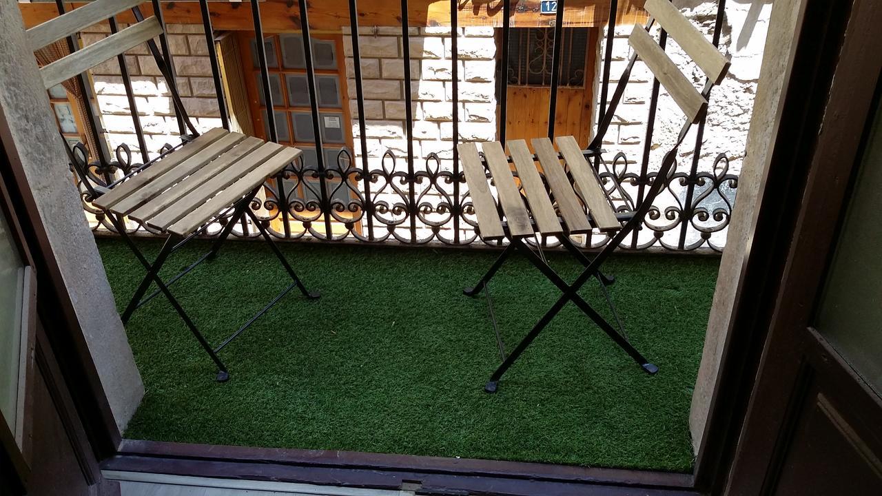 Albergue Valderrobres Auto Check-In Exterior foto