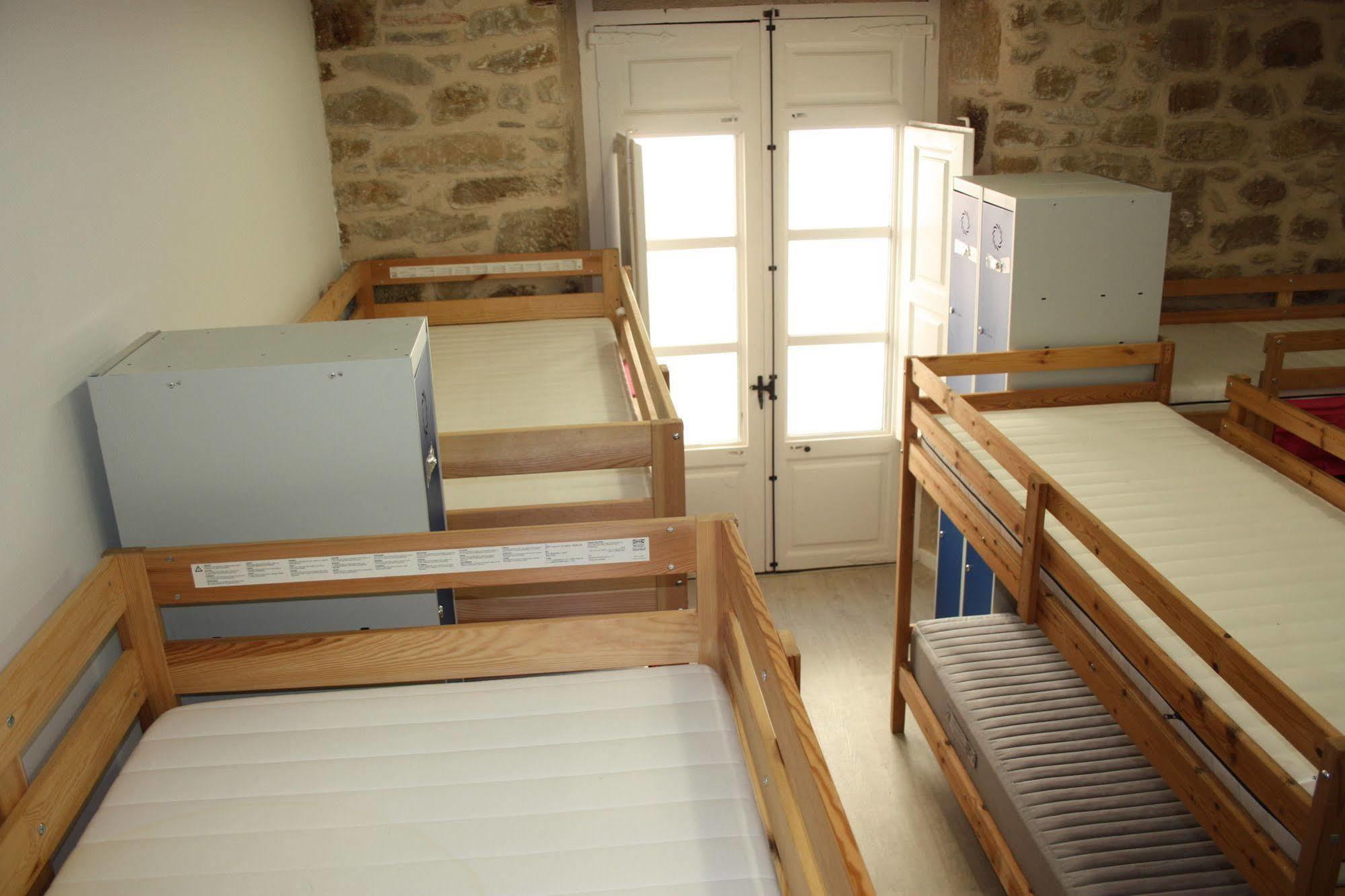 Albergue Valderrobres Auto Check-In Exterior foto
